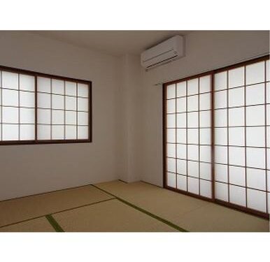 (居間)