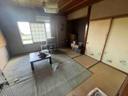 (居間)